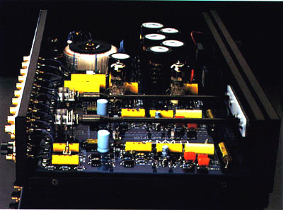 wfbtwointhi.jpg (38021 byte)